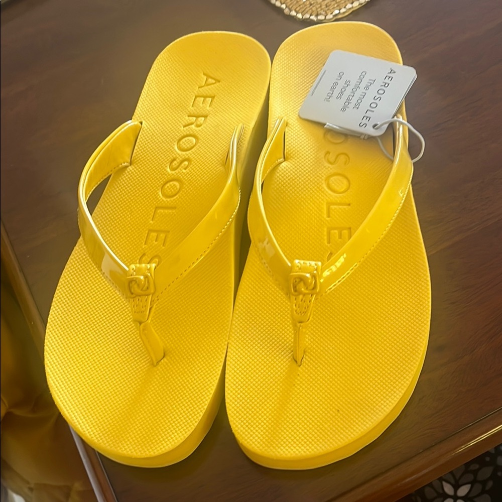 AEROSOLES Yellow Sandals